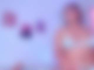 Live cam show with AmaiaHot - Petite on mypornchat.com