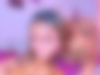 Live cam show with AmaiaHot - Skinny on livesuperchat.net