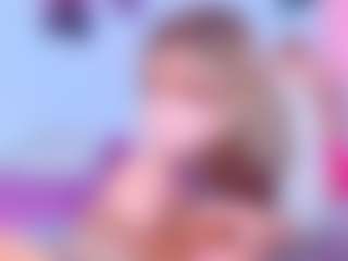 AmaiaHot's Live Sex Cam Show