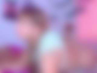 Live-Cam-Show mit AmaiaHot - Small Tits Brown Hair auf Camsoda