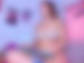 AmaiaHot's Live Sex Cam Show