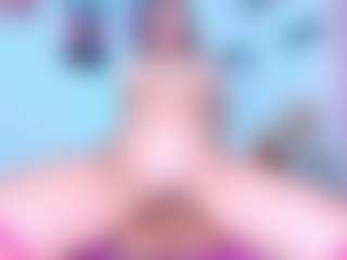 AmaiaHot's Live Sex Cam Show
