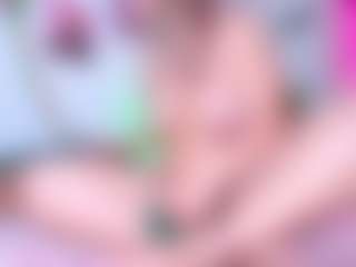 Live cam show with AmaiaHot - Oil on Dolls Live