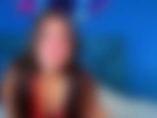 Live cam show with EmiilyStone - Living Room on Livezox