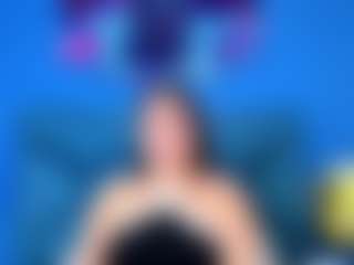 EmiilyStone's Live Sex Cam Show