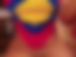 Live cam show with Hillary-queen - Bedroom on Uber Horny