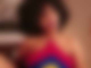 Live cam show with Hillary-queen - Athletic Ebony on Fling VIP Chat