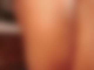 Live cam show with Hillary-queen - Ebony on Milfs Live | colombia
