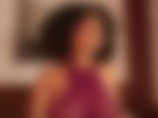 Live cam show with Hillary-queen - Ebony on 1on1-livenow | colombia