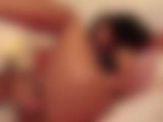 Live cam show with Hillary-queen - Athletic Ebony on TeamSkeetLive