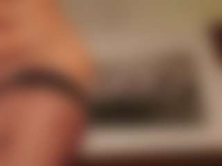 Live cam show with Hillary-queen - BBW on StripNow