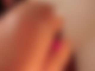 Live cam show with Hillary-queen - Spank Black on Uber Horny