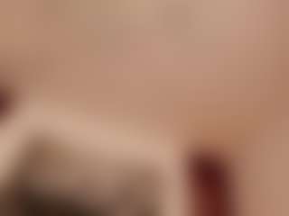 Live cam show with Hillary-queen - Tease Ebony on Dolls Live | colombia