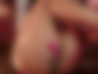 Live cam show with Hillary-queen - Control on Milfs Live