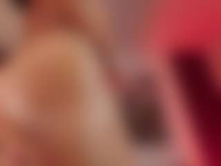 Live cam show with Hillary-queen - Twerk on Camsoda