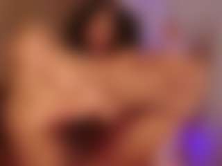 Hillary-queen's Live Sex Cam Show