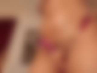 Live cam show with Hillary-queen - Public Curvy on Strip Flash - Live Sex Shows