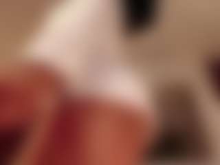 Live cam show with Hillary-queen - Ebony HD on Camming Site
