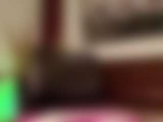 Live cam show with Hillary-queen - Smoking on Camsoda