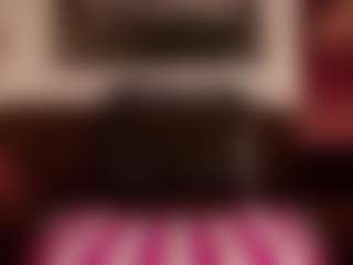 Live cam show with Hillary-queen - Athletic Brown Eyes on SinfulBabes