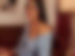 Live cam show with Hillary-queen - Public Black on EXY