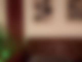 Live cam show with Hillary-queen - Bedroom Black on Hubzter Live