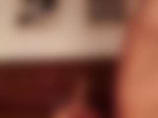 Live cam show with Hillary-queen - Teen (18+) on Camversity