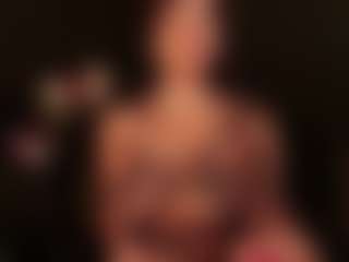 Live cam show with Hillary-queen - Dildo on sexylive.show
