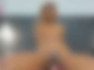 IvannaVega's Live Sex Cam Show