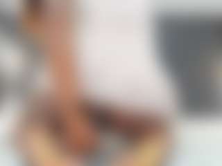 Live cam show with IvannaVega - Ebony on Milfs Live | colombia