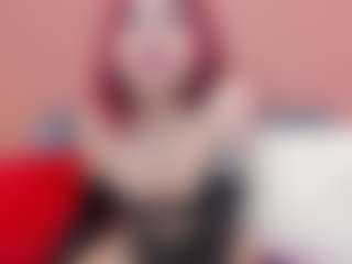 MartinaBlakee1's Live Sex Cam Show