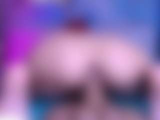 Live cam show with mia-xs - Living Room on makecum.org