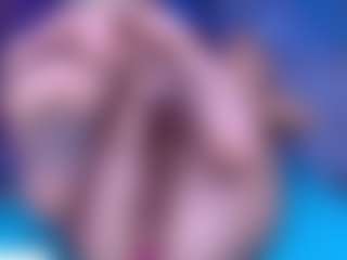 Live cam show with mia-xs - Living Room on Camsoda