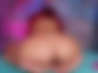 Show de cam en vivo con mia-xs - Red Hair en Camsoda