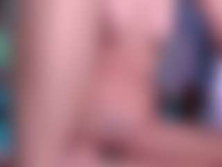 Live cam show with mia-xs - Living Room on studioflirtlive.com