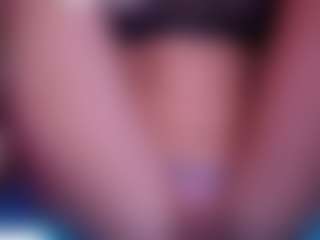 Live cam show with mia-xs - Red Hair Shaved Pussy on boobsie.com