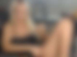 Live cam show with selenaqueenn - Cuckold on AdultVida.com