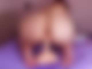 veronica-777's Live Sex Cam Show