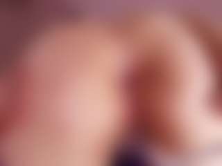 veronica-777's Live Sex Cam Show