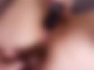 veronica-777's Live Sex Cam Show