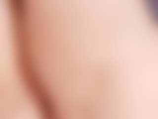 veronica-777's Live Sex Cam Show