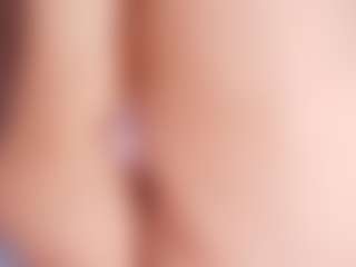 Live cam show with veronica-777 - Red Hair Squirt on Camsoda