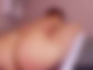 veronica-777's Live Sex Cam Show