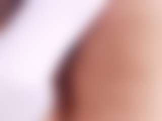 veronica-777's Live Sex Cam Show