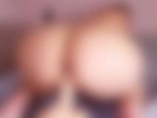 veronica-777's Live Sex Cam Show