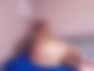 veronica-777's Live Sex Cam Show