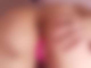 veronica-777's Live Sex Cam Show
