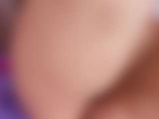Live cam show with veronica-777 - Bedroom on eurowanks.com