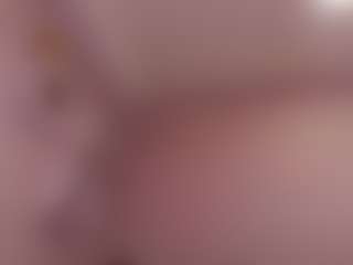 Live cam show with veronica-777 - Bedroom Red Hair on eurowanks.com