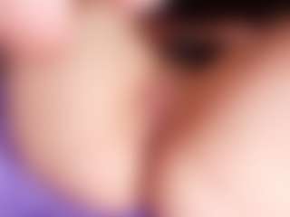 veronica-777's Live Sex Cam Show